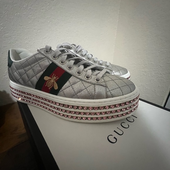 Excellent condition and original with box - Picture 6 of 6